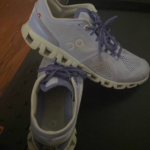 On Running Shoes Oc On Cloud Swiss Tech Running Shoes Lightweight